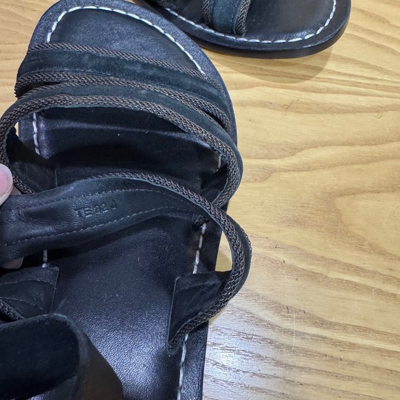 Bernardo Theo Black Suede Strappy Gladiator Strap Sandals Size 9 - Picture 10 of 14